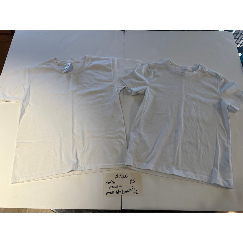 Youth‎ small tshirts (2320)